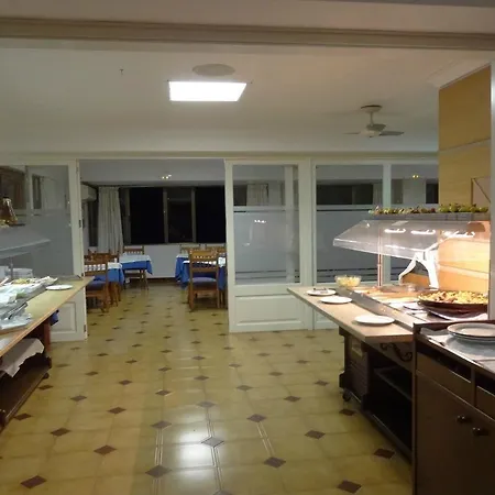 Ξενοδοχείο Playa Mondrago 3*