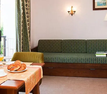 Playa Mondrago Hotel 3*
